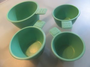 Helix Measuring Cups